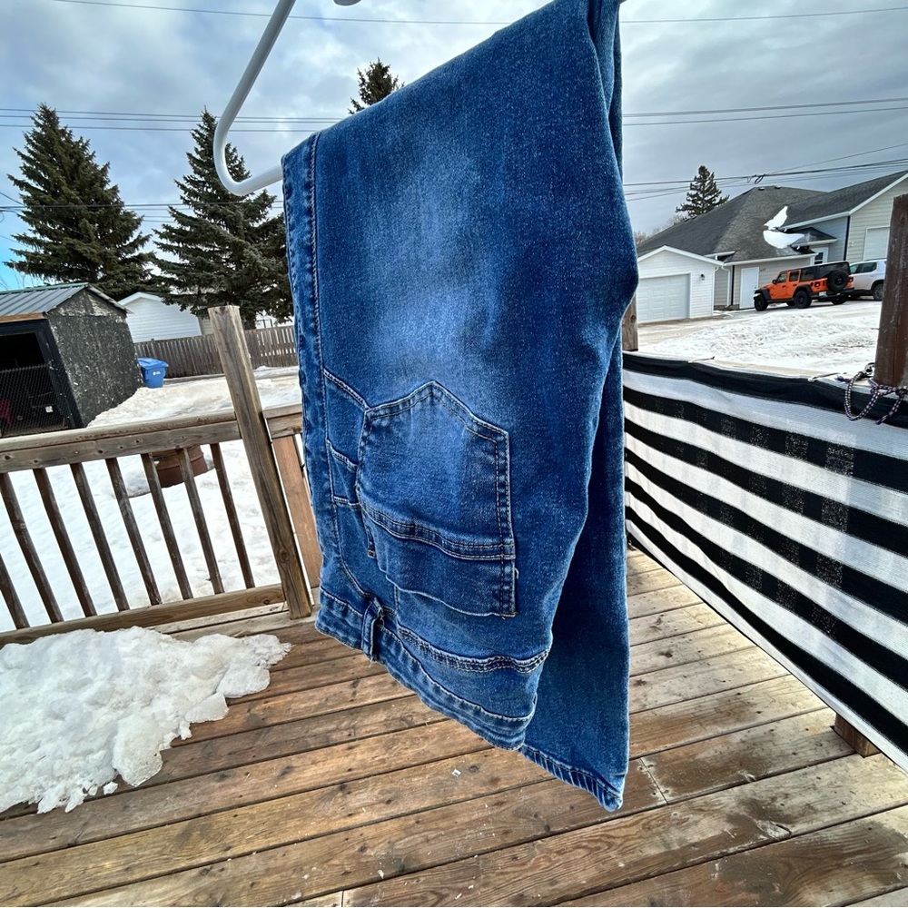 Women’s Stylish Blue Denim Jeans